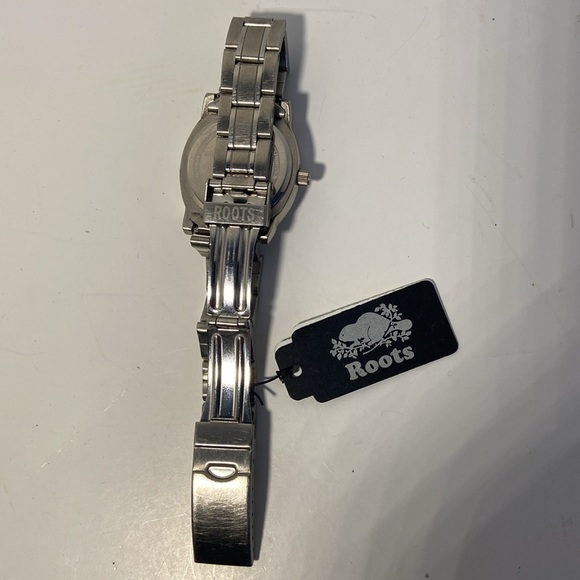 Roots Boyfriend Analog Wristwatch of Nickel Free Stainless Steel - Picture 4 of 10